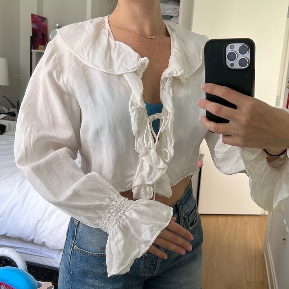Verge Girl tie up blouse